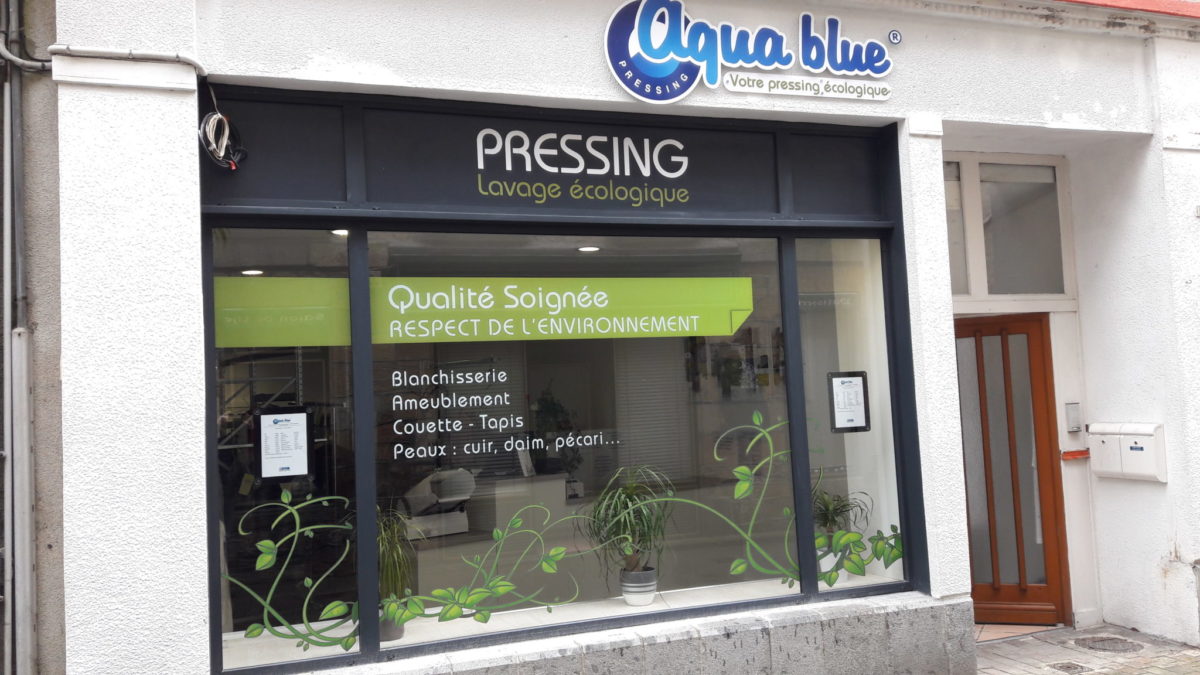 Aqua blue est un concept de pressing écologique performant partout en France